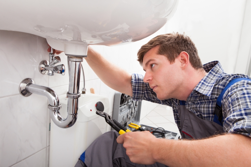 24/7 emergency plumber in South Lambeth